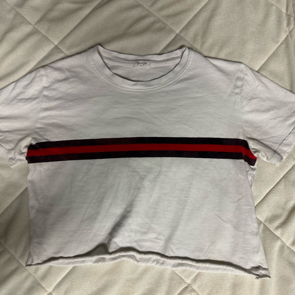 cropped shirt
